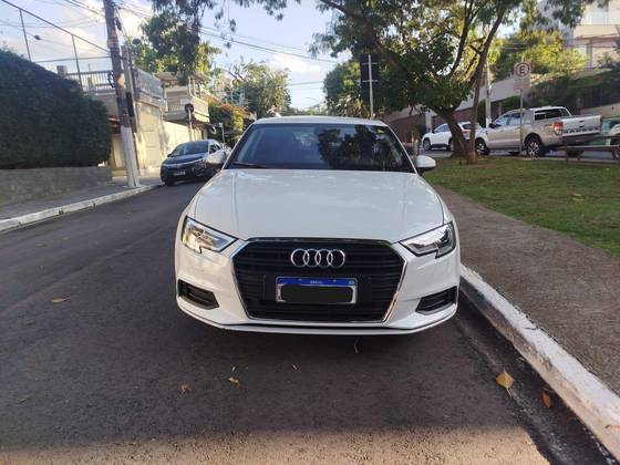 AUDI A3 1.4 TFSI FLEX SEDAN PRESTIGE TIPTRONIC